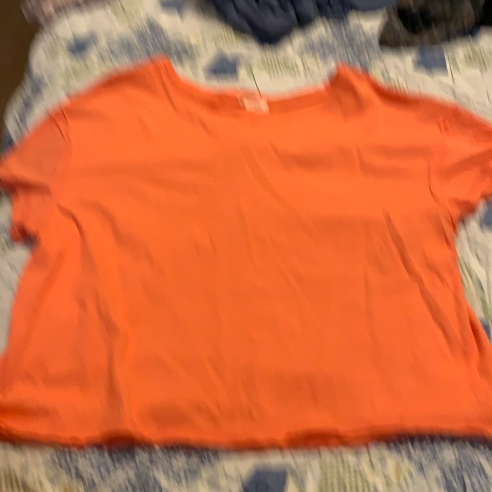 NWOT YELETE cap sleeve, boxy, cropped, orange top size S